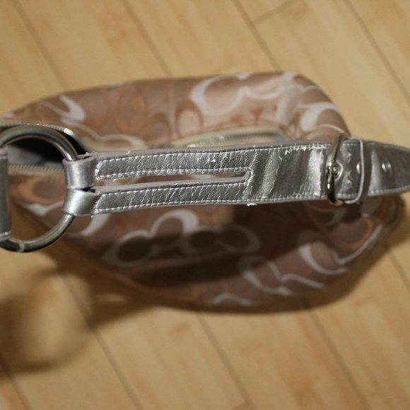 tan/beige shoulder bag - Picture 2 of 2